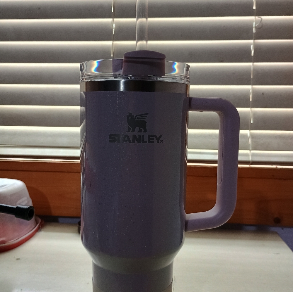 Stanley 40oz tumbler